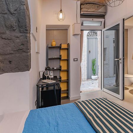 Adorm In The Historic Center Of Monopoli Apartment Exterior photo